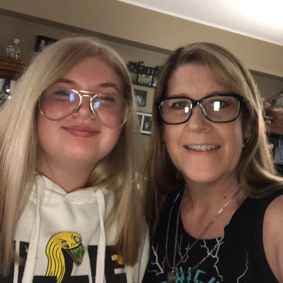 Meet your Posher, Susan - Picture 1 of 1